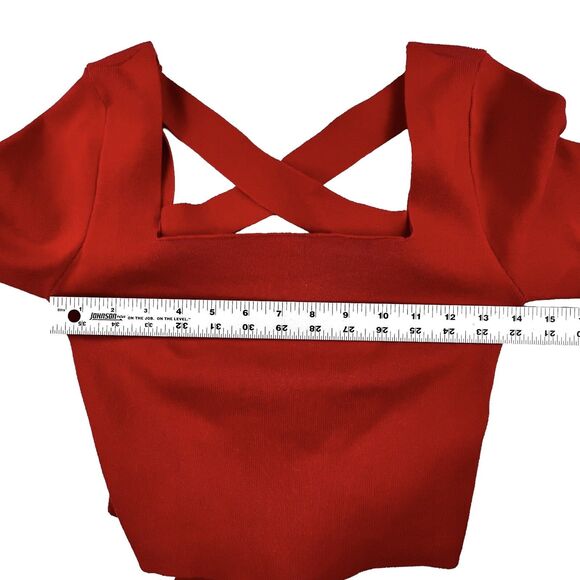 Le Lis Top Women's Medium Red Lace Knit Cropped Criss Cross Strap Back Sweater - Picture 12 of 14